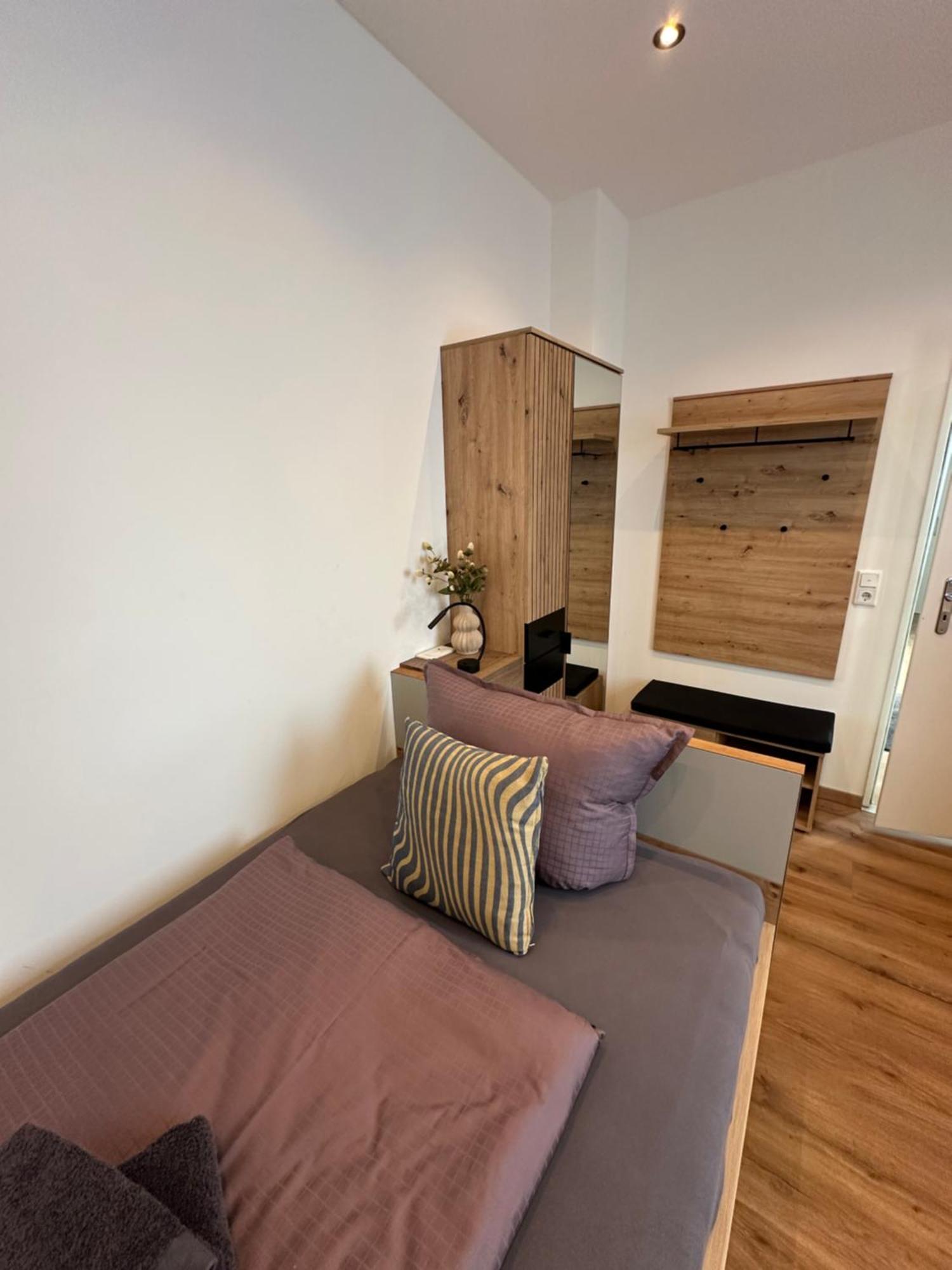 Artemis Zimmervermietung 5 Ein Bettzimmer Sundern Extérieur photo
